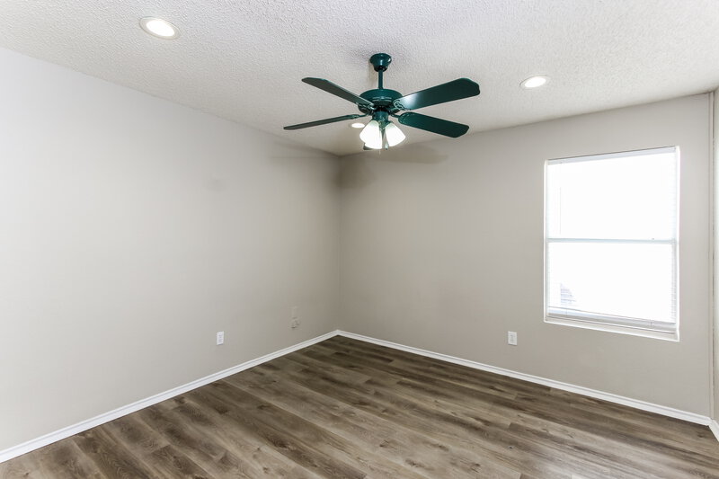 2,165/Mo, 1618 Danbury Dr Garland, TX 75040 Bedroom View