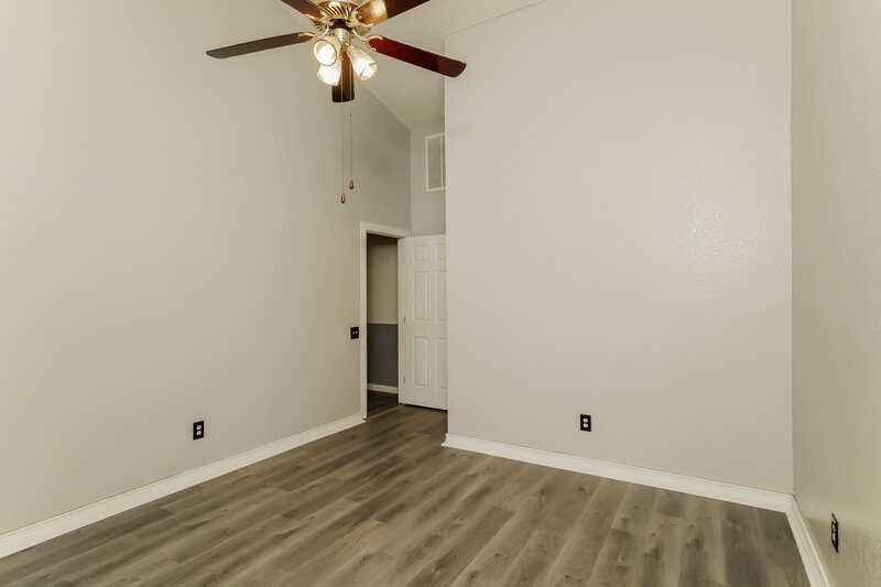 1,940/Mo, 2504 Creekwood Ln Fort Worth, TX 76123 Main Bedroom View