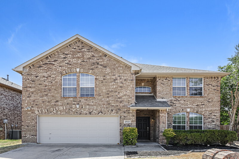 3,050/Mo, 6910 Shore Breeze Ct Arlington, TX 76016 External View