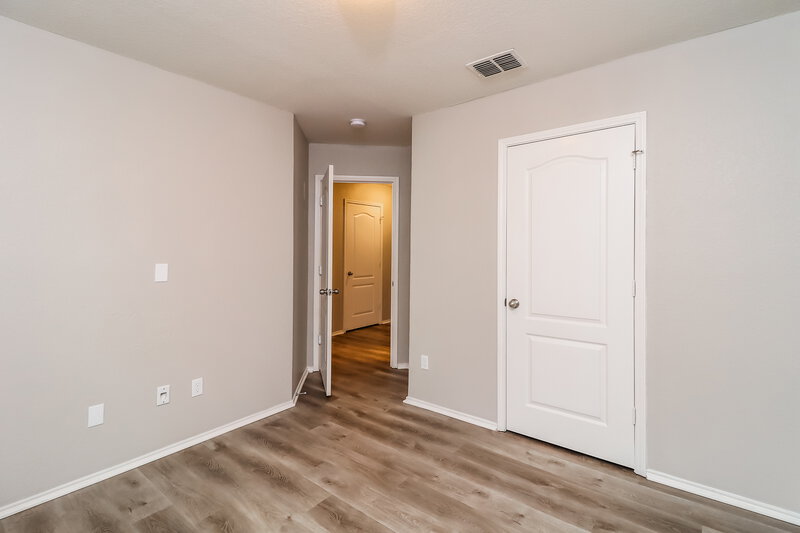 2,750/Mo, 7500 Fallen Trl Fort Worth, TX 76123 Bedroom View 2