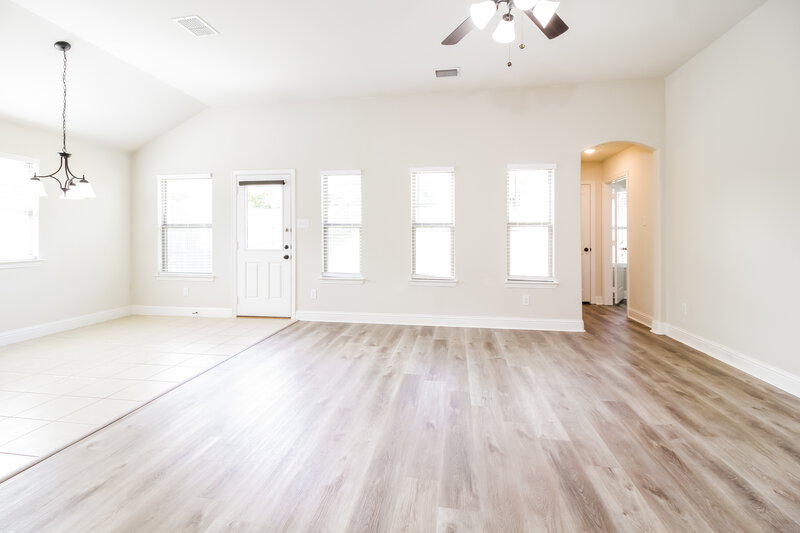 2,115/Mo, 334 Highmeadow Rd Aubrey, TX 76227 Living Room View 3