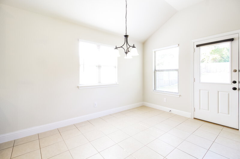 2,115/Mo, 334 Highmeadow Rd Aubrey, TX 76227 Dining Room View
