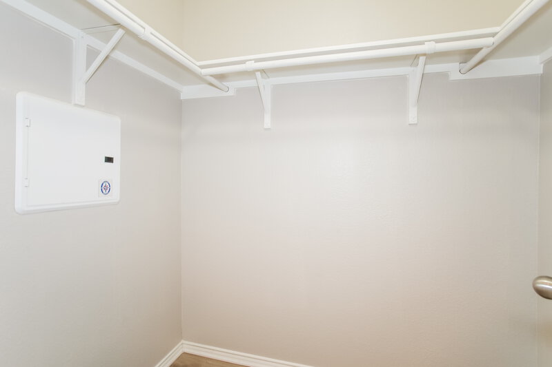 1,865/Mo, 16508 Cowboy Trl Justin, TX 76247 Walk In Closet View