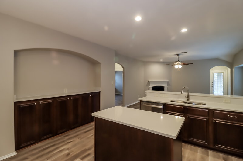 2,145/Mo, 259 Haywood Mews Lancaster, TX 75146 Kitchen View 2