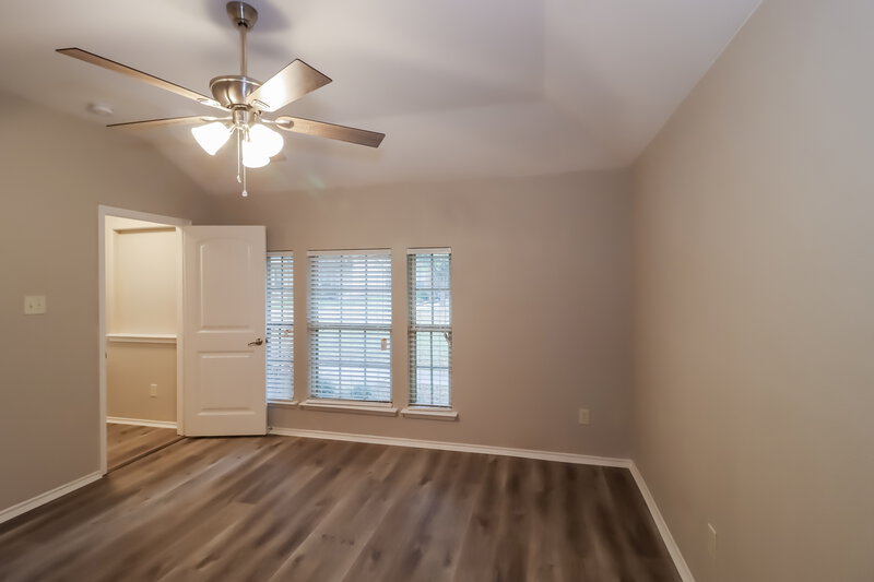 2,145/Mo, 259 Haywood Mews Lancaster, TX 75146 Main Bedroom View