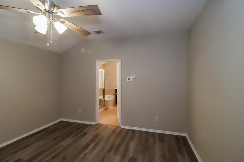 2,145/Mo, 259 Haywood Mews Lancaster, TX 75146 Main Bedroom View 2