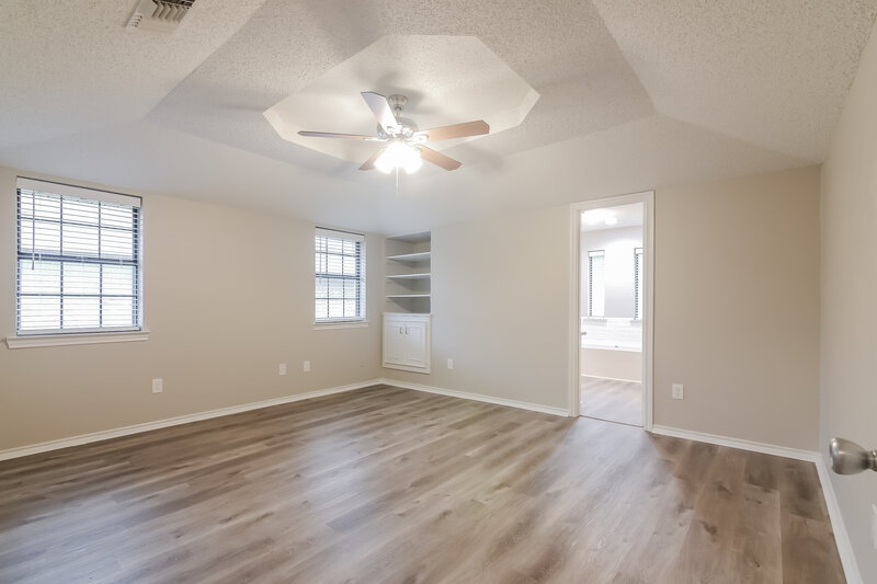2,305/Mo, 436 Northwood Trl Cedar Hill, TX 75104 Main Bedroom View