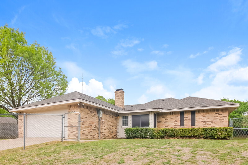 2,305/Mo, 436 Northwood Trl Cedar Hill, TX 75104 Rear View