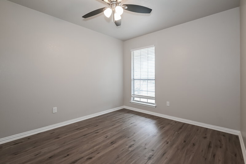 1,185/Mo, 6800 Westglen Dr Fort Worth, TX 76133 Bedroom View