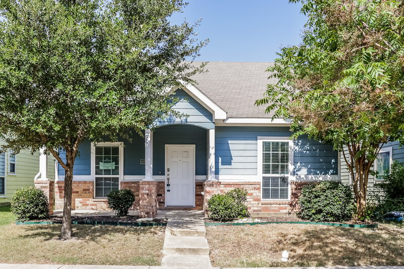 1,860/Mo, 10973 Caldwell Ln Fort Worth, TX 76179 External View