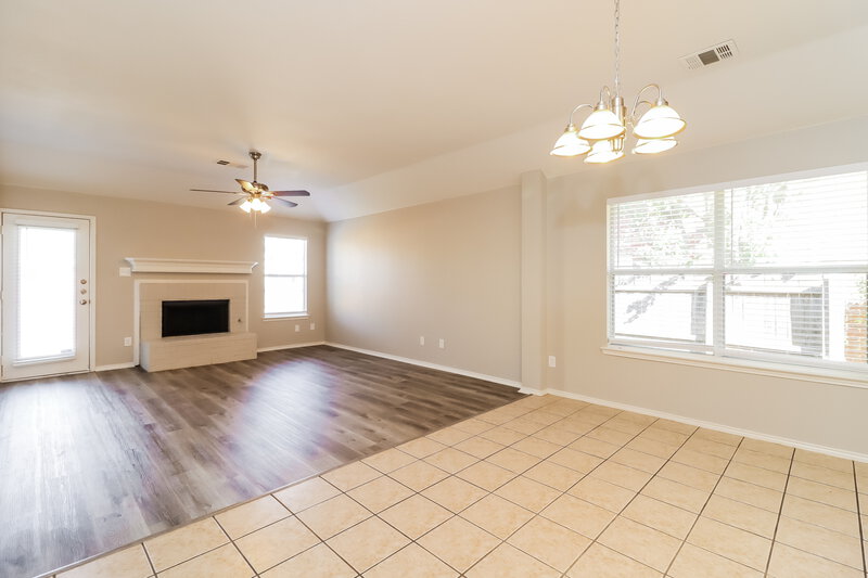 2,155/Mo, 2904 Bourbon St Fort Worth, TX 76123 Dining Room View 2