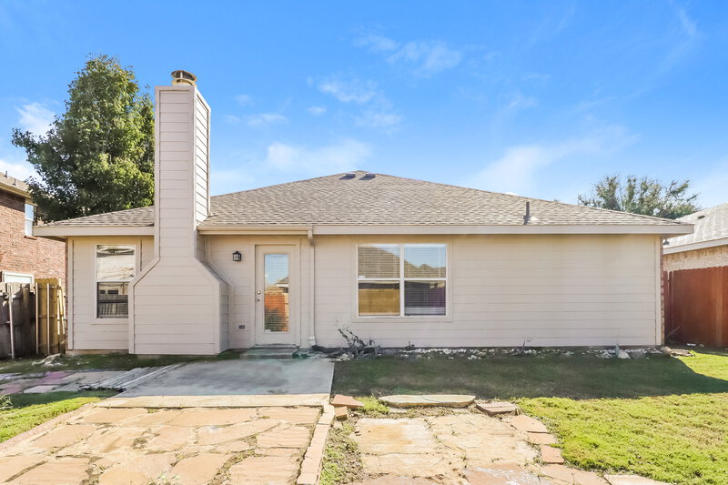 2,155/Mo, 2904 Bourbon St Fort Worth, TX 76123 Rear View
