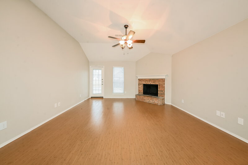 1,970/Mo, 2321 Rushing Springs Dr Fort Worth, TX 76118 Living Room View