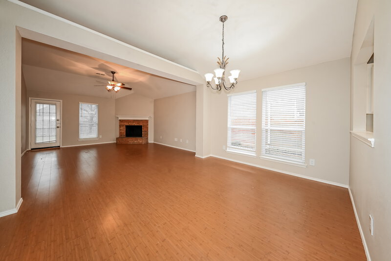 1,970/Mo, 2321 Rushing Springs Dr Fort Worth, TX 76118 Dining Room View