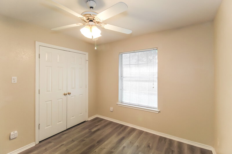 2,185/Mo, 4608 Birchbend Ln Fort Worth, TX 76137 Bedroom View 2