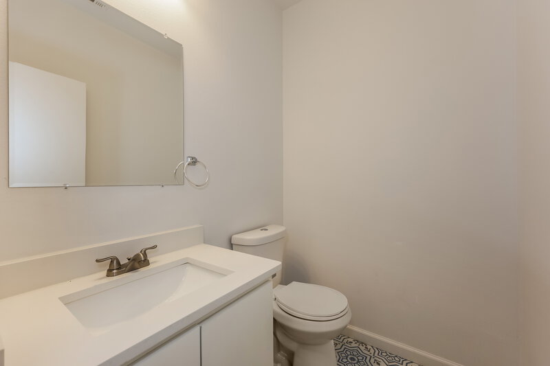 2,315/Mo, 8020 Tree Leaf Ln Fort Worth, TX 76123 Bathroom View 2