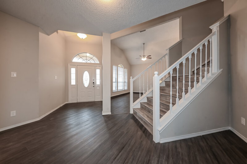 2,765/Mo, 322 Wolfe St Cedar Hill, TX 75104 Sitting Room View