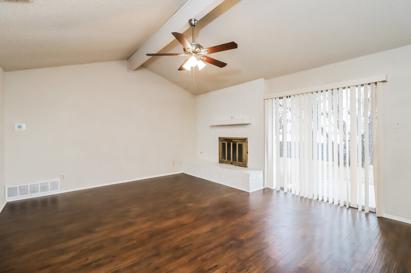 2,205/Mo, 6513 Levitt Dr Watauga, TX 76148 Living Room View
