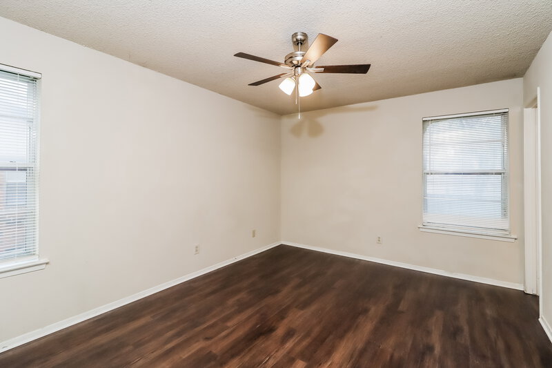 2,205/Mo, 6513 Levitt Dr Watauga, TX 76148 Main Bedroom View