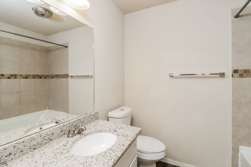 2,205/Mo, 6513 Levitt Dr Watauga, TX 76148 Bathroom View