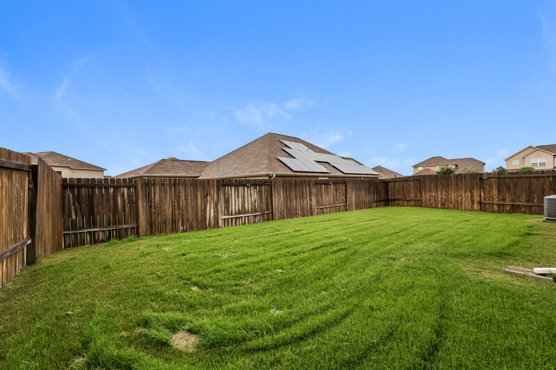 2,490/Mo, 13653 Helix Bridge Way Crowley, TX 76036 Backyard View 2