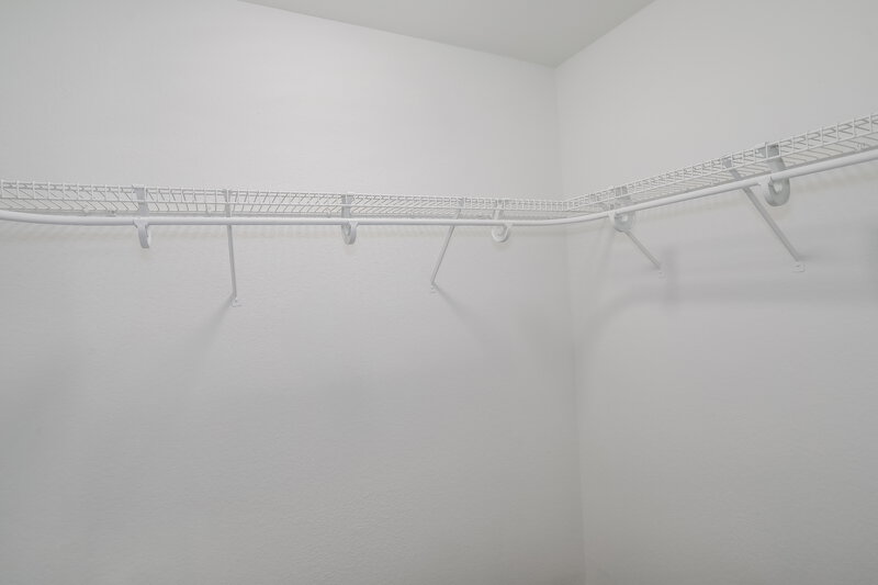 2,210/Mo, 6828 Bluff View Dr Watauga, TX 76137 Walk In Closet View