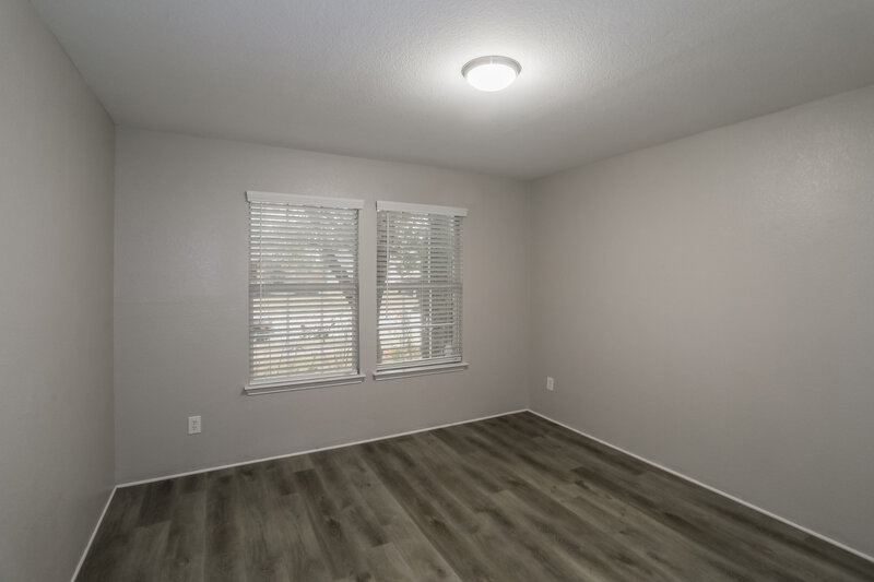 2,210/Mo, 6828 Bluff View Dr Watauga, TX 76137 Bedroom View
