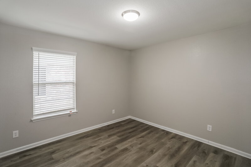 2,210/Mo, 6828 Bluff View Dr Watauga, TX 76137 Bedroom View 2