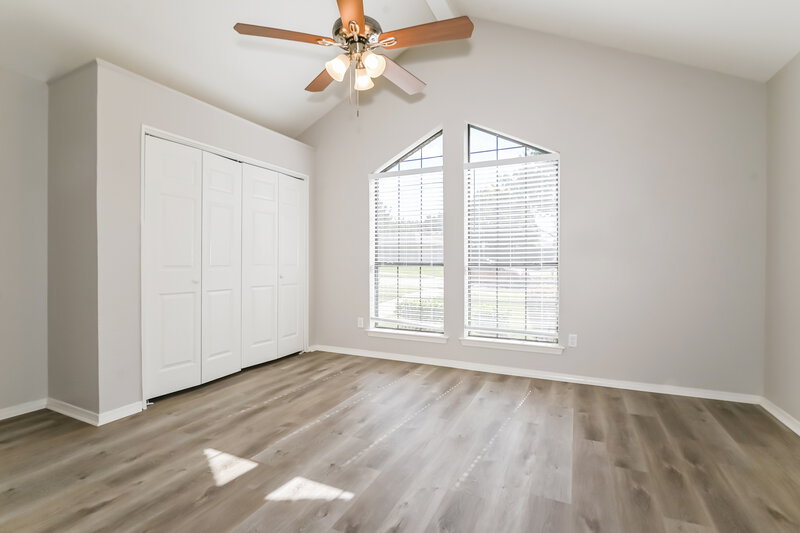 2,280/Mo, 400 W Jefferson St Wylie, TX 75098 Main Bedroom View