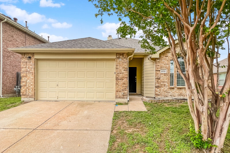 2,220/Mo, 1603 Wolf Creek Dr Arlington, TX 76018 External View