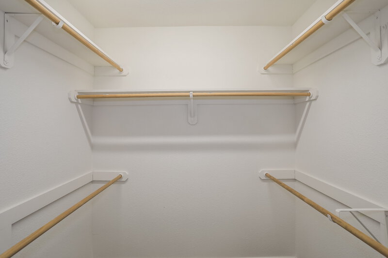 2,620/Mo, 312 W Windsor Dr Denton, TX 76207 Walk In Closet View