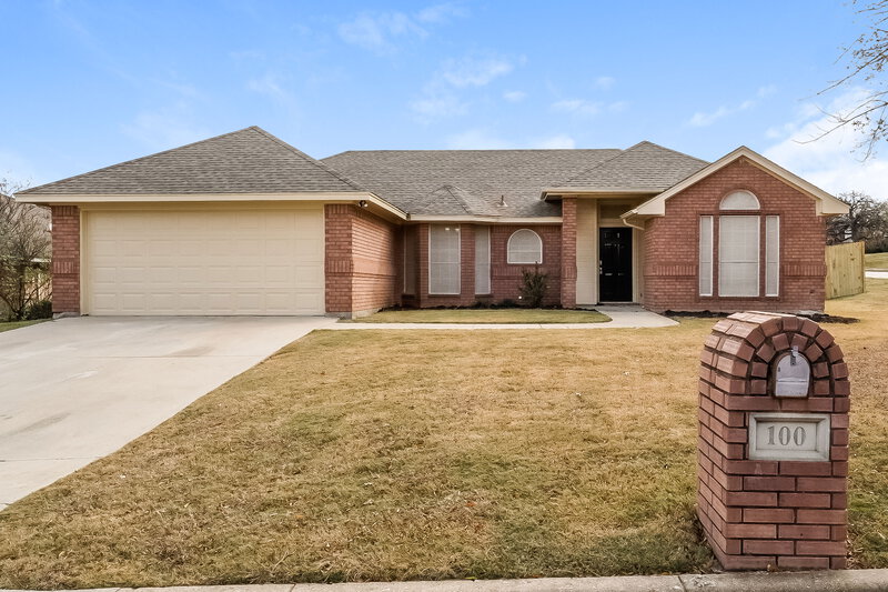 1,955/Mo, 100 Sandlewood Ln Burleson, TX 76028 External View