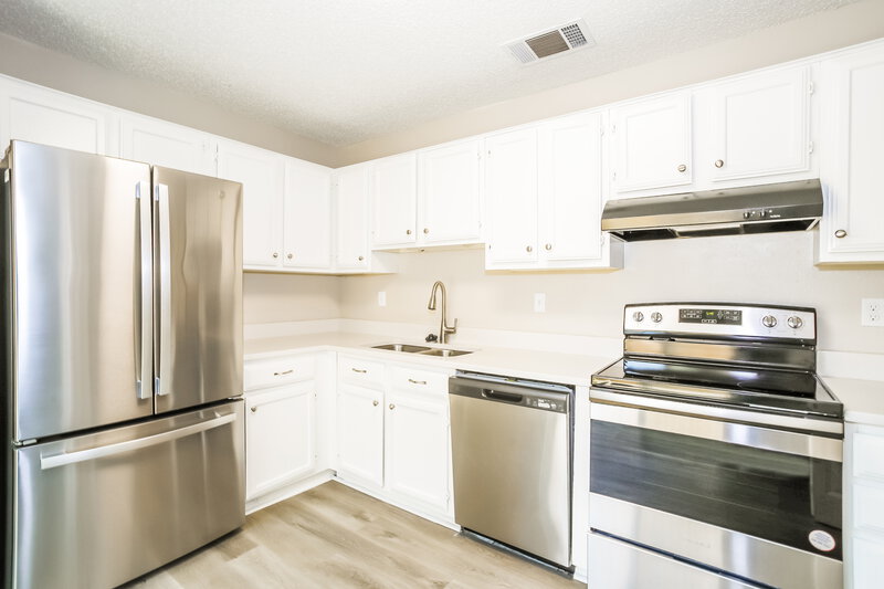 2,135/Mo, 4006 Bond St Rowlett, TX 75088 Kitchen View