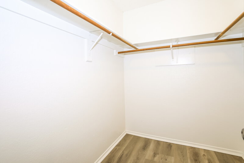 2,135/Mo, 4006 Bond St Rowlett, TX 75088 Walk In Closet View