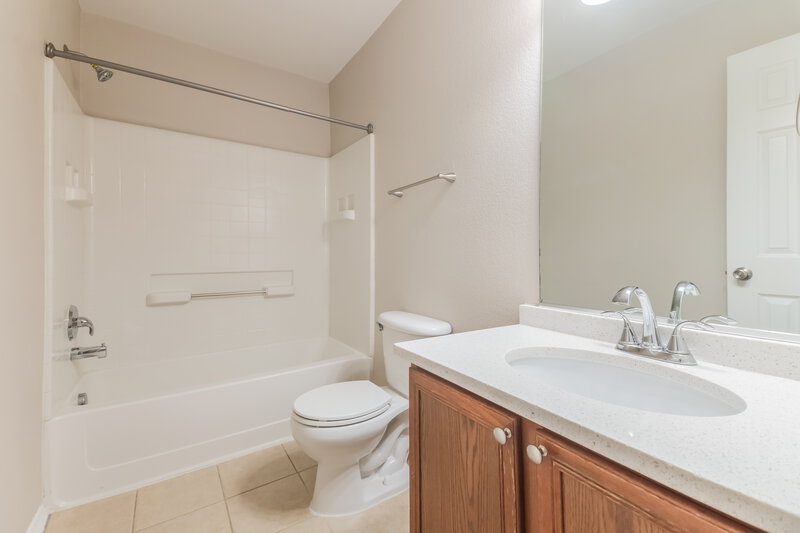 2,065/Mo, 1428 Waterford Dr Little Elm, TX 75068 Bathroom View