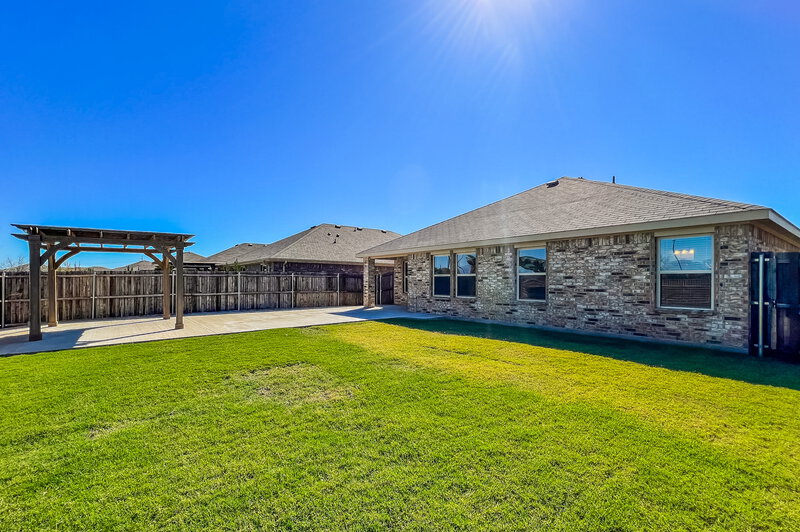 2,210/Mo, 1021 Decker Dr Fate, TX 75189 Rear View
