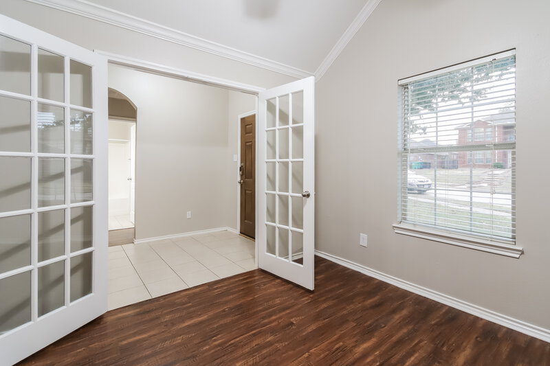 2,405/Mo, 119 Chamblin Dr Cedar Hill, TX 75104 Study View 2