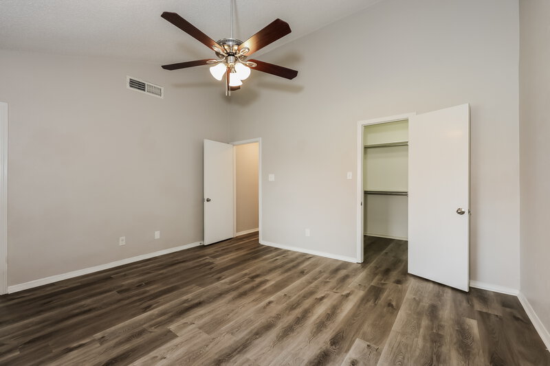 2,160/Mo, 3721 Whitefern Dr Fort Worth, TX 76137 Main Bedroom View