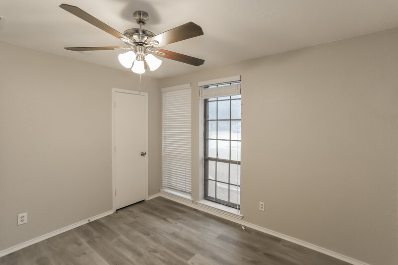 2,090/Mo, 1152 Parkhill Ave Saginaw, TX 76179 Bedroom View 2