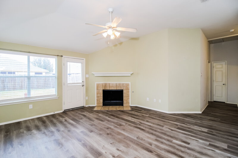 2,065/Mo, 1348 Barrel Run Haslet, TX 76052 Living Room View