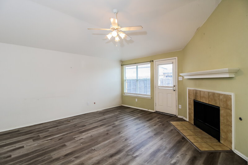 2,065/Mo, 1348 Barrel Run Haslet, TX 76052 Living Room View 3