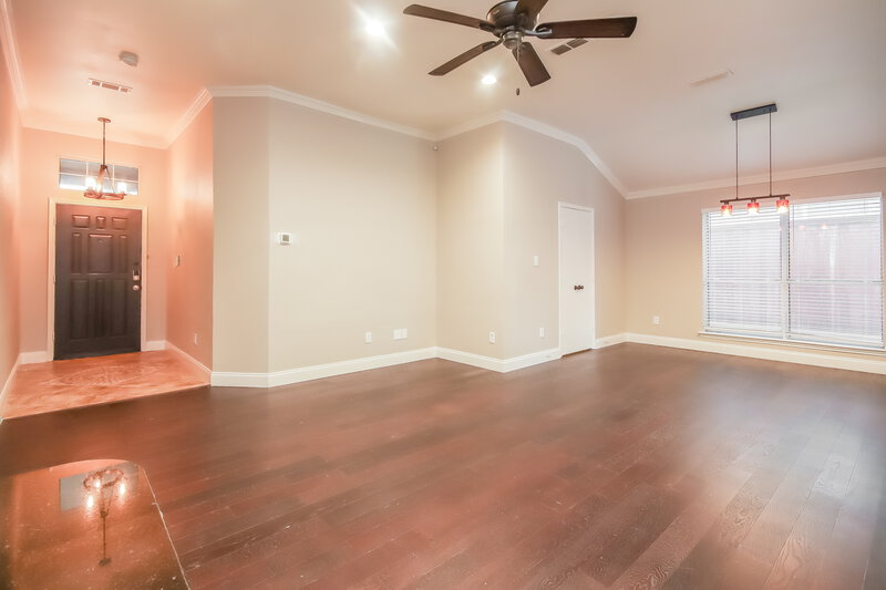 2,105/Mo, 10824 Deauville Cir N Fort Worth, TX 76108 Living Room View 3
