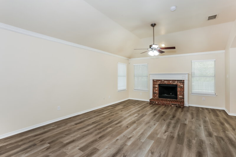 1,935/Mo, 3400 Beatriz Dr Denton, TX 76207 Living Room View
