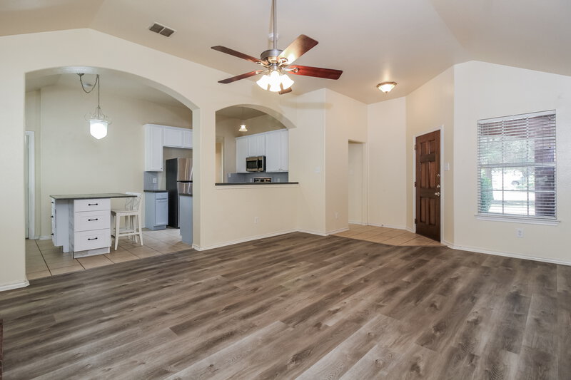 1,980/Mo, 3400 Beatriz Dr Denton, TX 76207 Living Room View 3