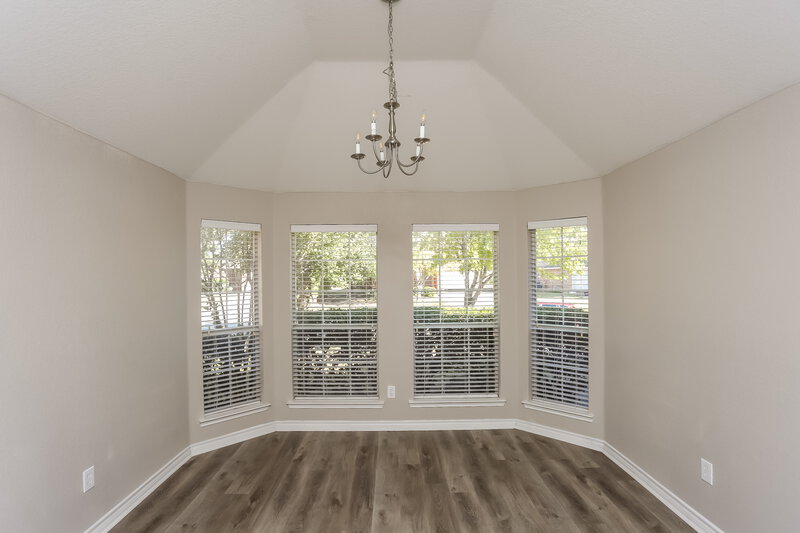 2,245/Mo, 613 Aeronca Dr Saginaw, TX 76179 Dining Room View