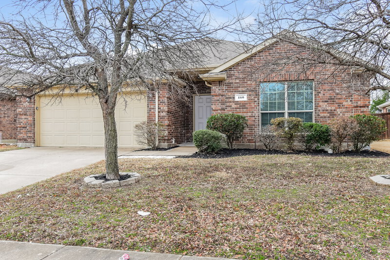 0/Mo, 140 Briar Grove Dr Princeton, TX 75407 Front View