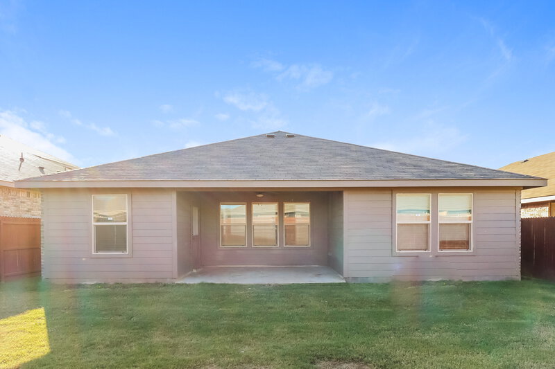 2,215/Mo, 10373 Fort Belknap Trl Crowley, TX 76036 Rear View