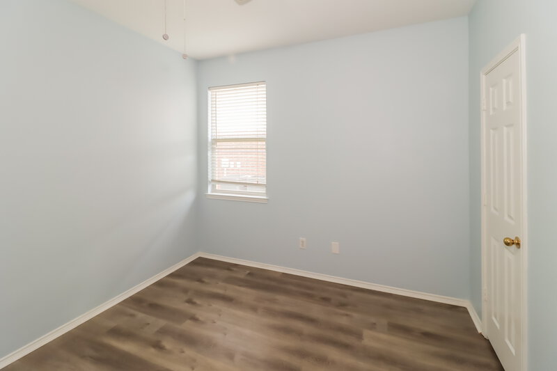 2,430/Mo, 916 Dunkirk Ln Arlington, TX 76017 Bedroom View 3