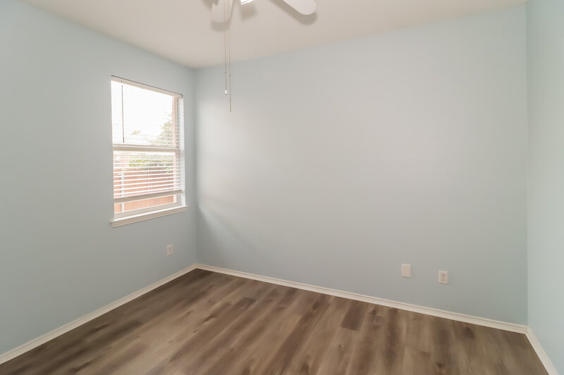 2,430/Mo, 916 Dunkirk Ln Arlington, TX 76017 Bedroom View 4