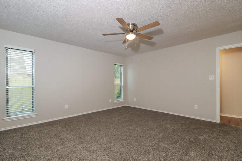 2,395/Mo, 1936 Aspen Dr Lewisville, TX 75077 Main Bedroom View